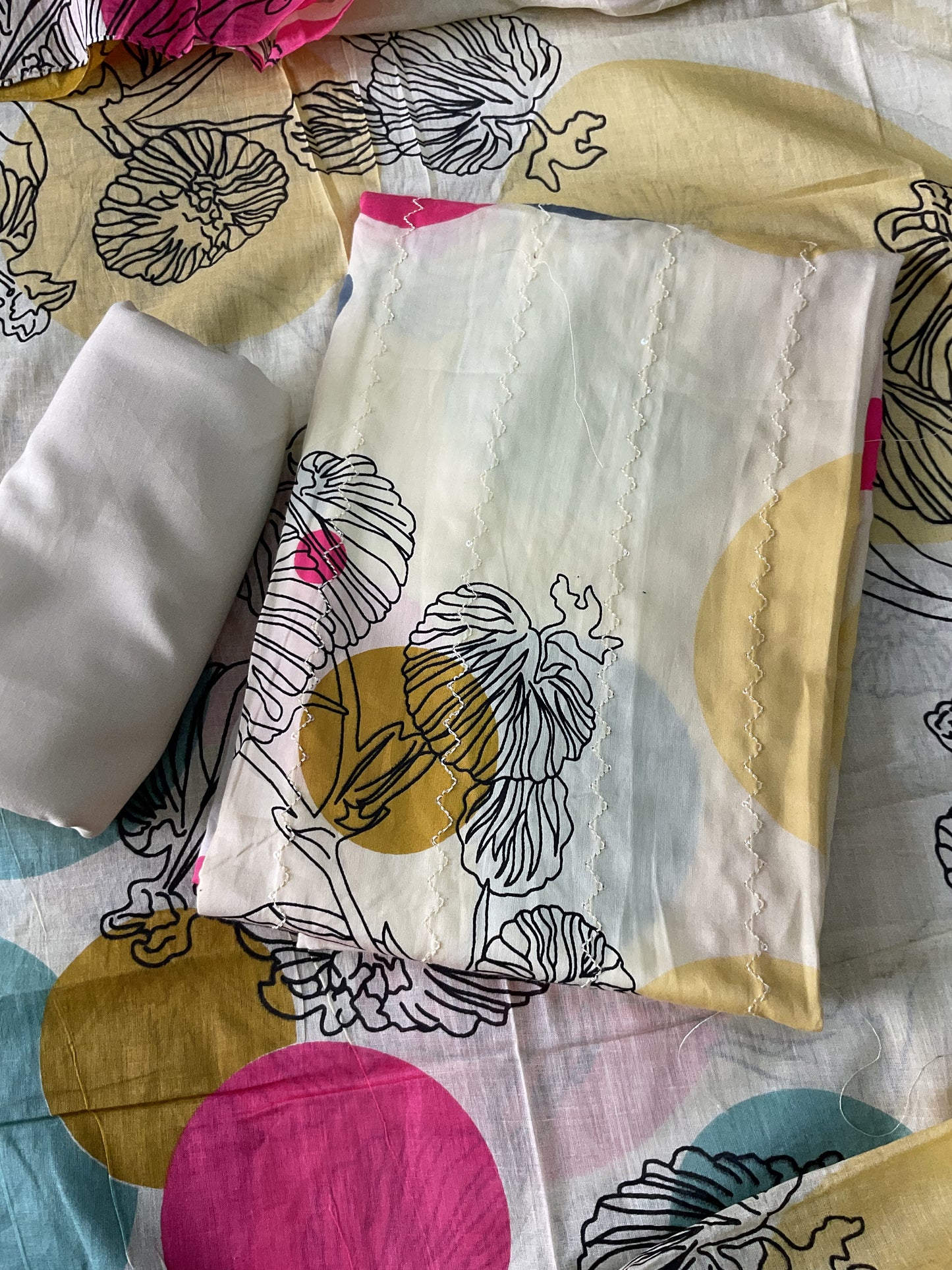 Ice cream colour cotton