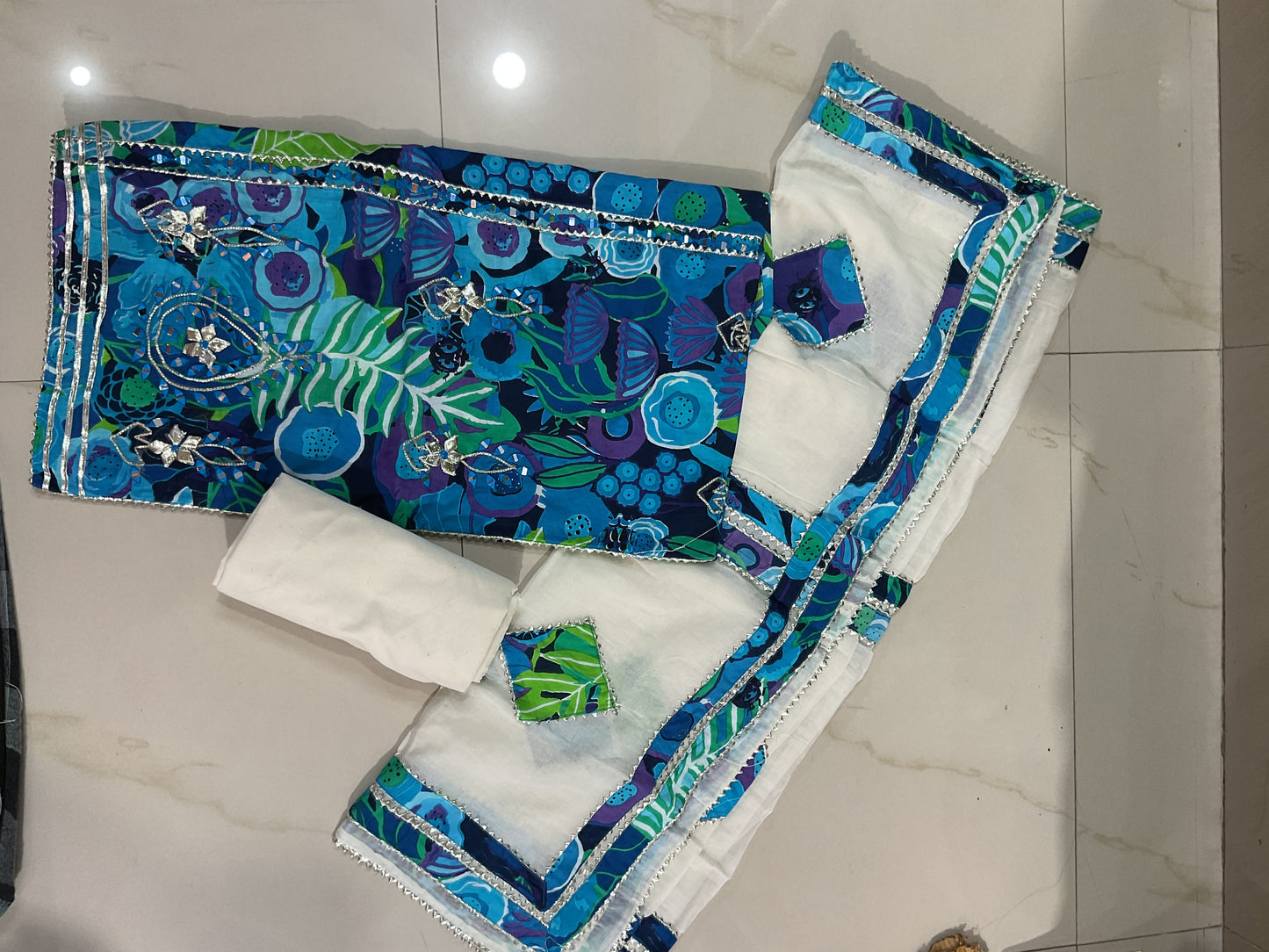 Cotton printed suit