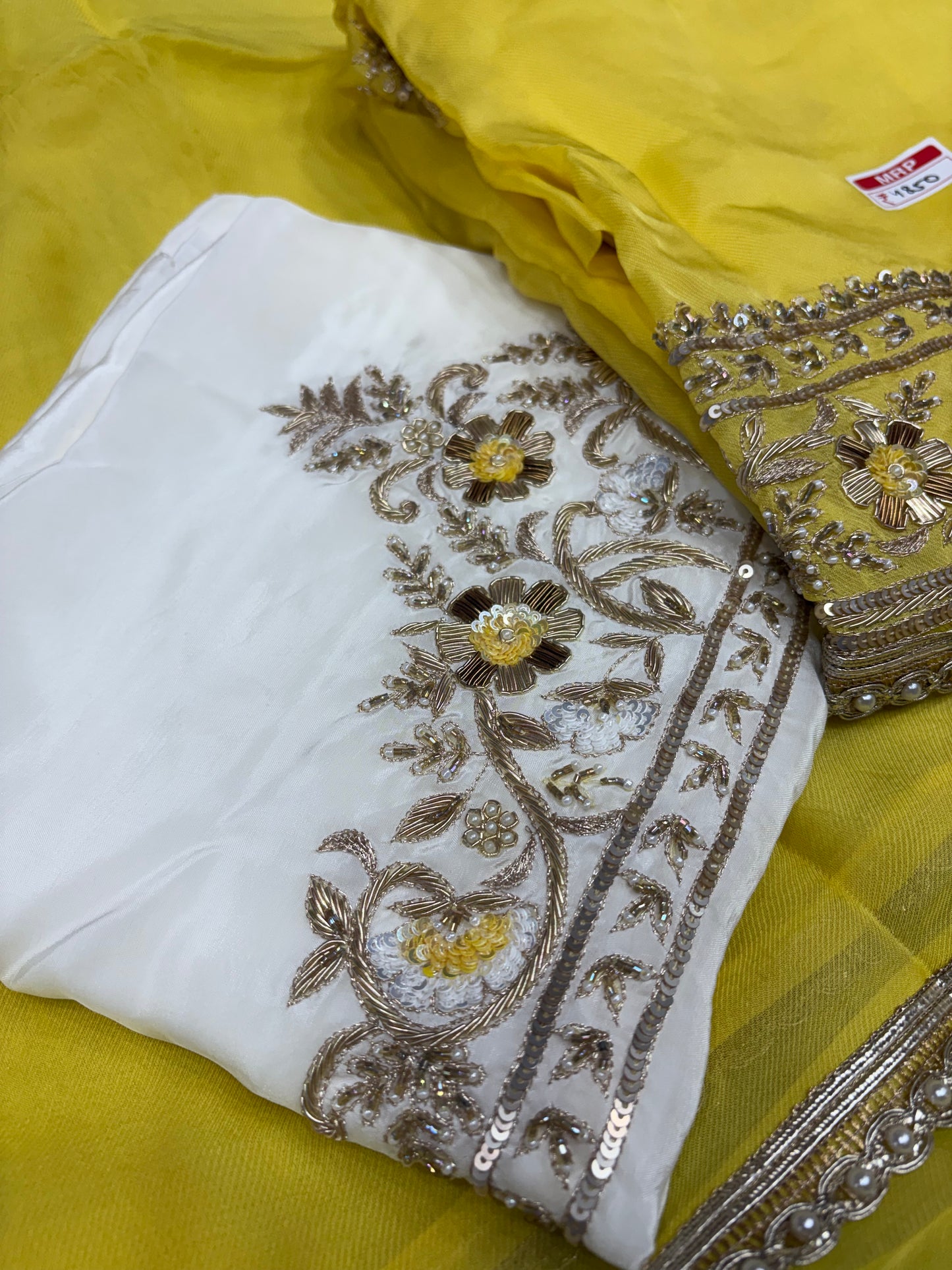twill Punjab 💛🤍