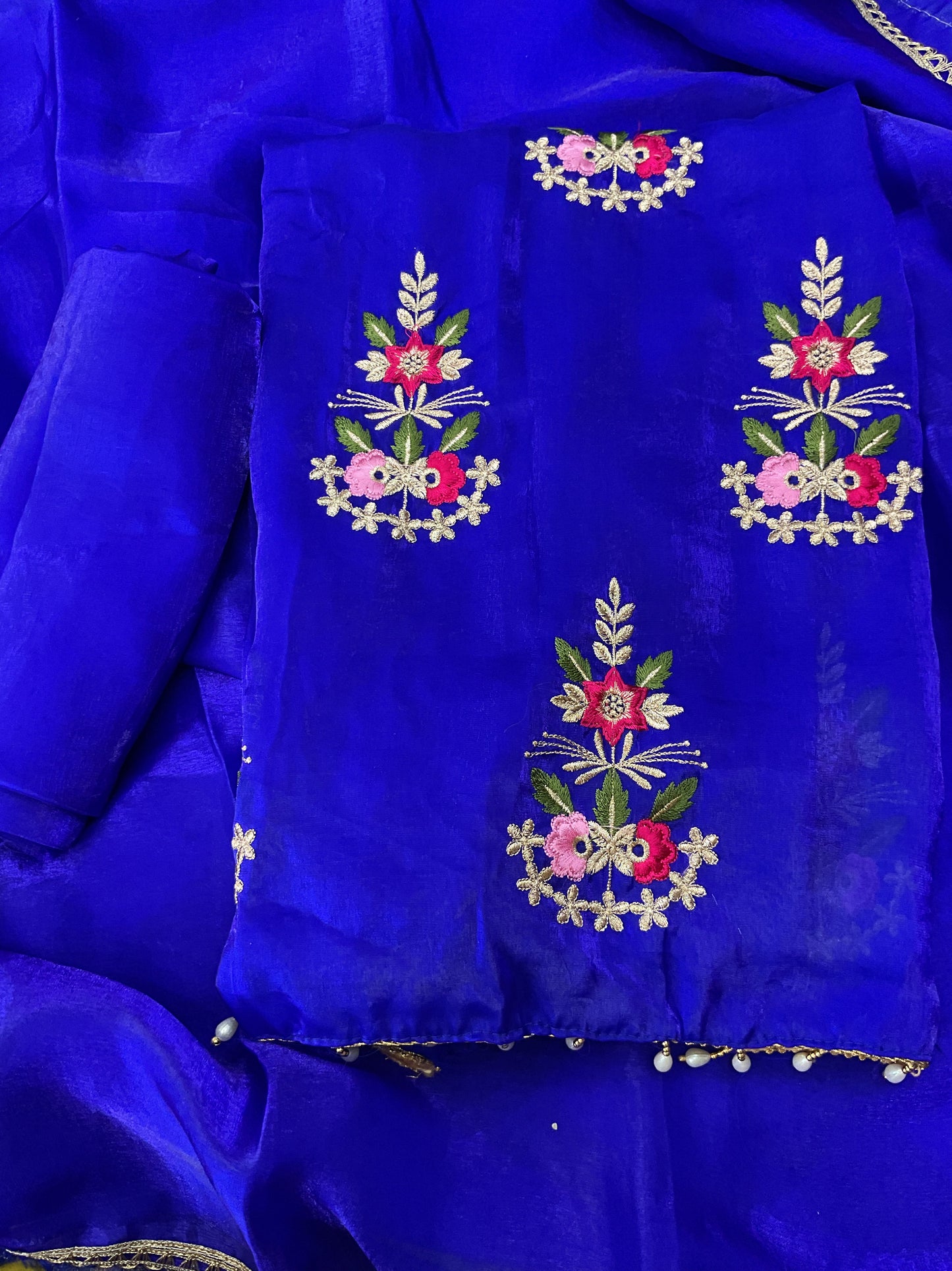 Fandy blue