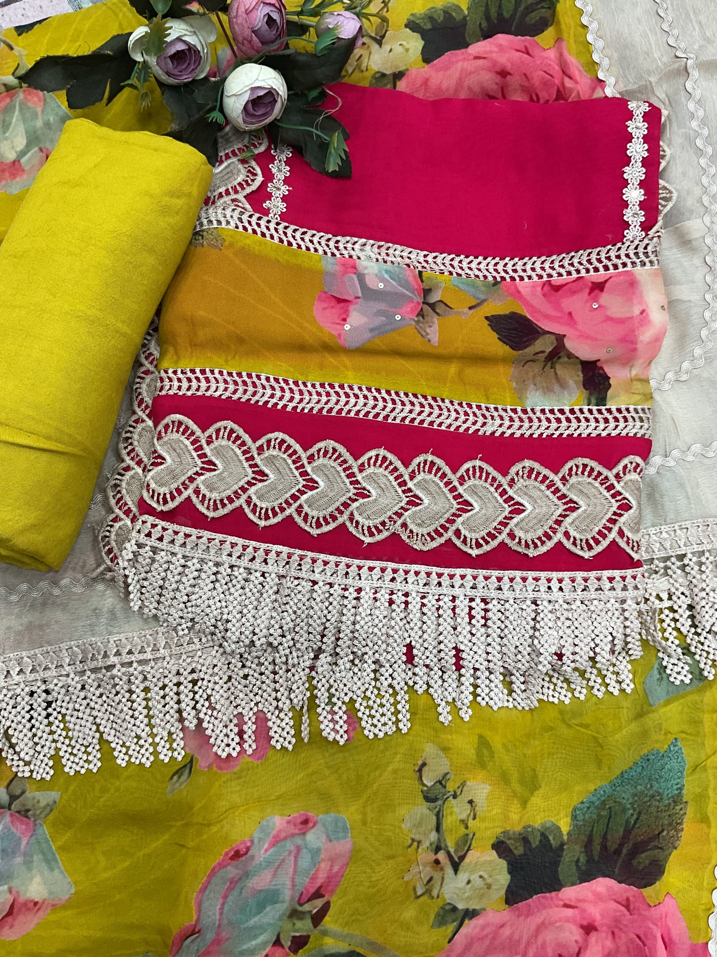 Digital. Dupatta.🧣