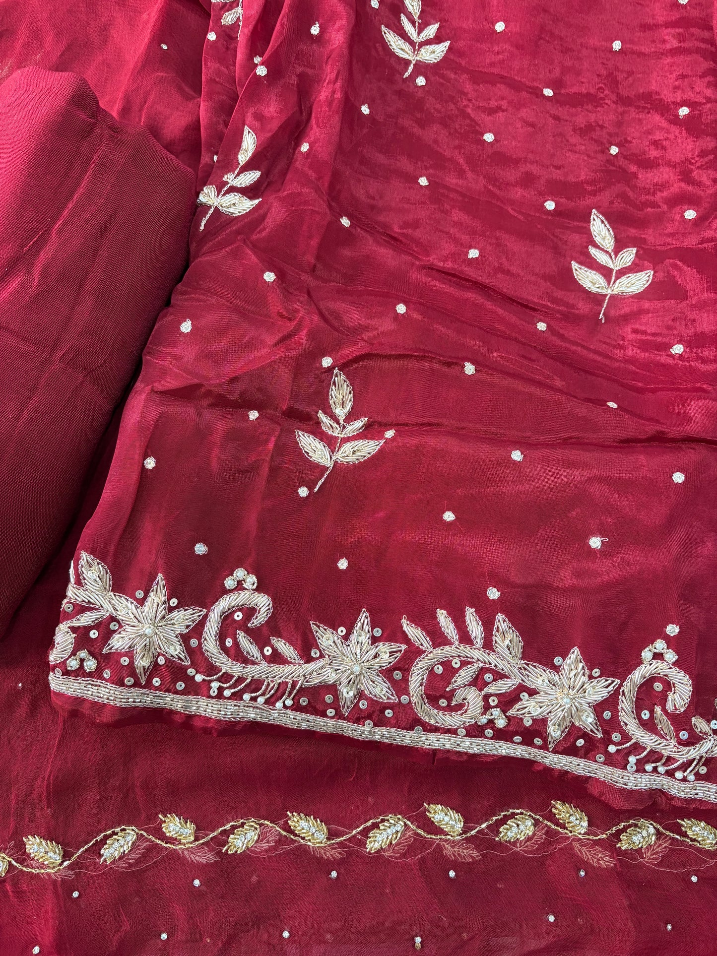 Dabka handwork