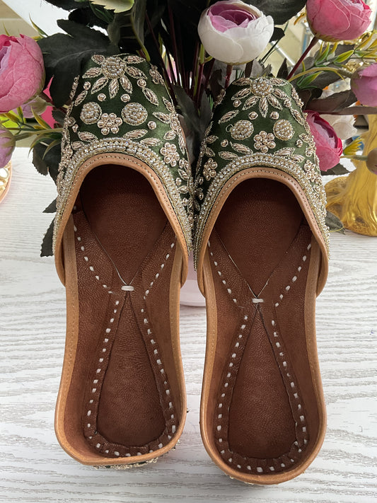 Green silver stone punjabi Jutti