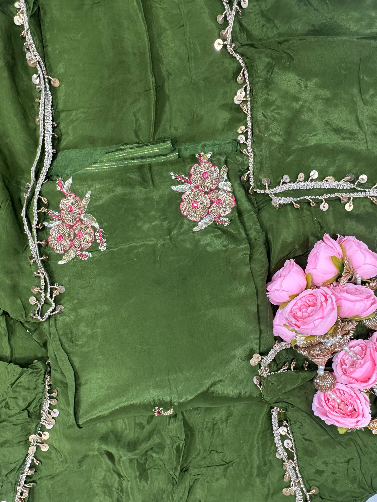 Antique dabka