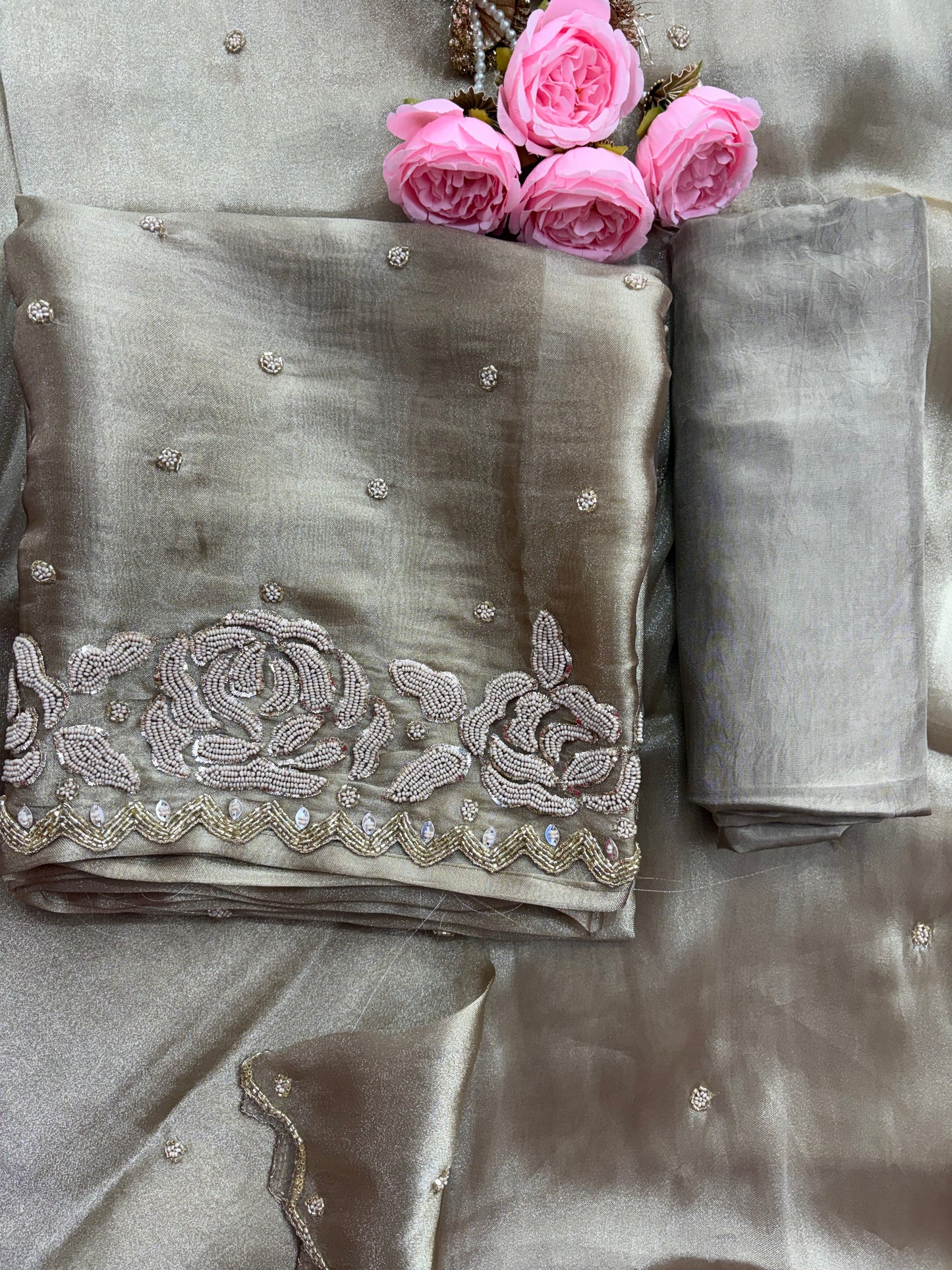 Metallic rose