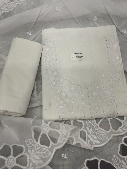 Aplic dupatta ￼