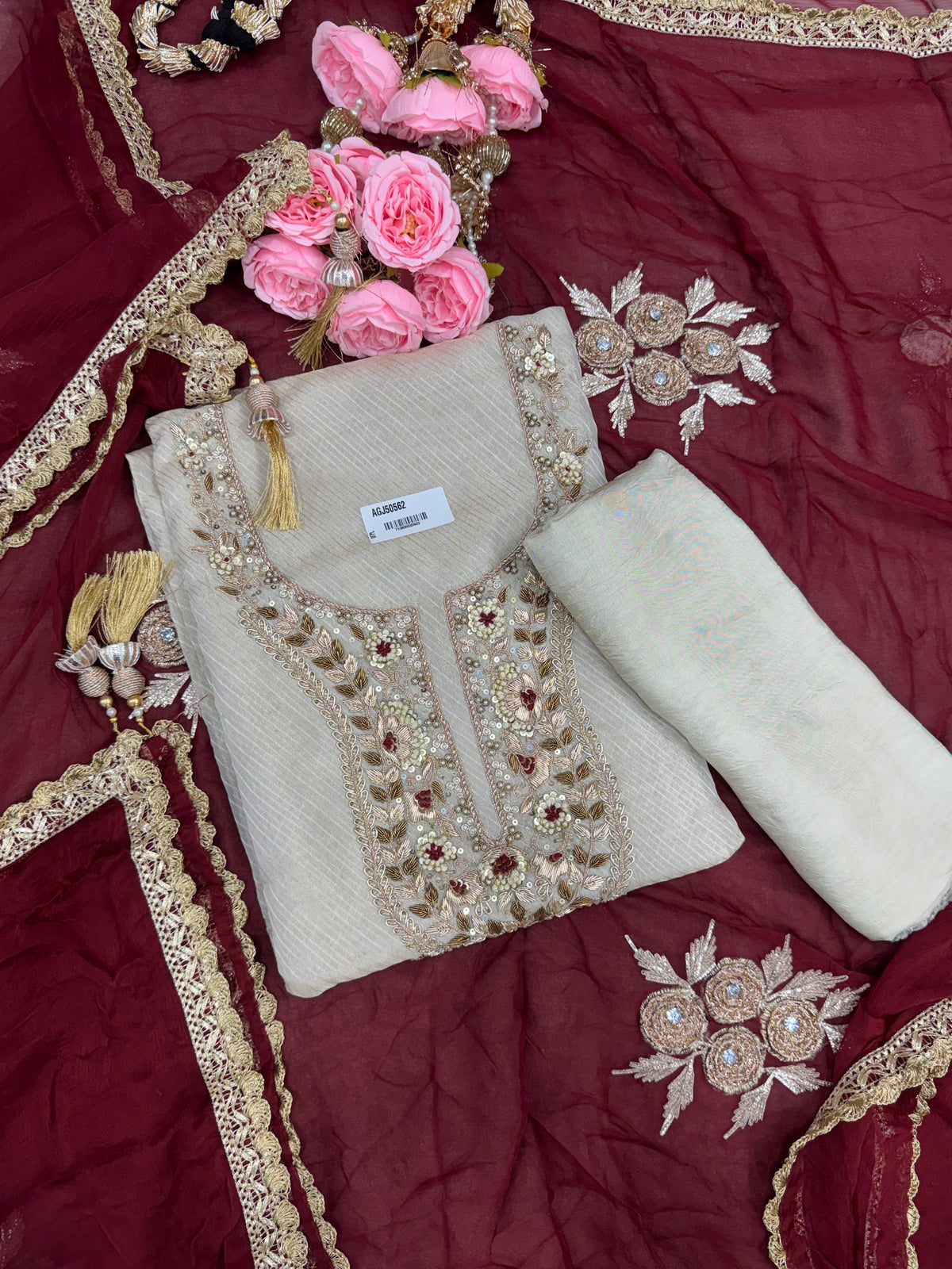 Dabka rose