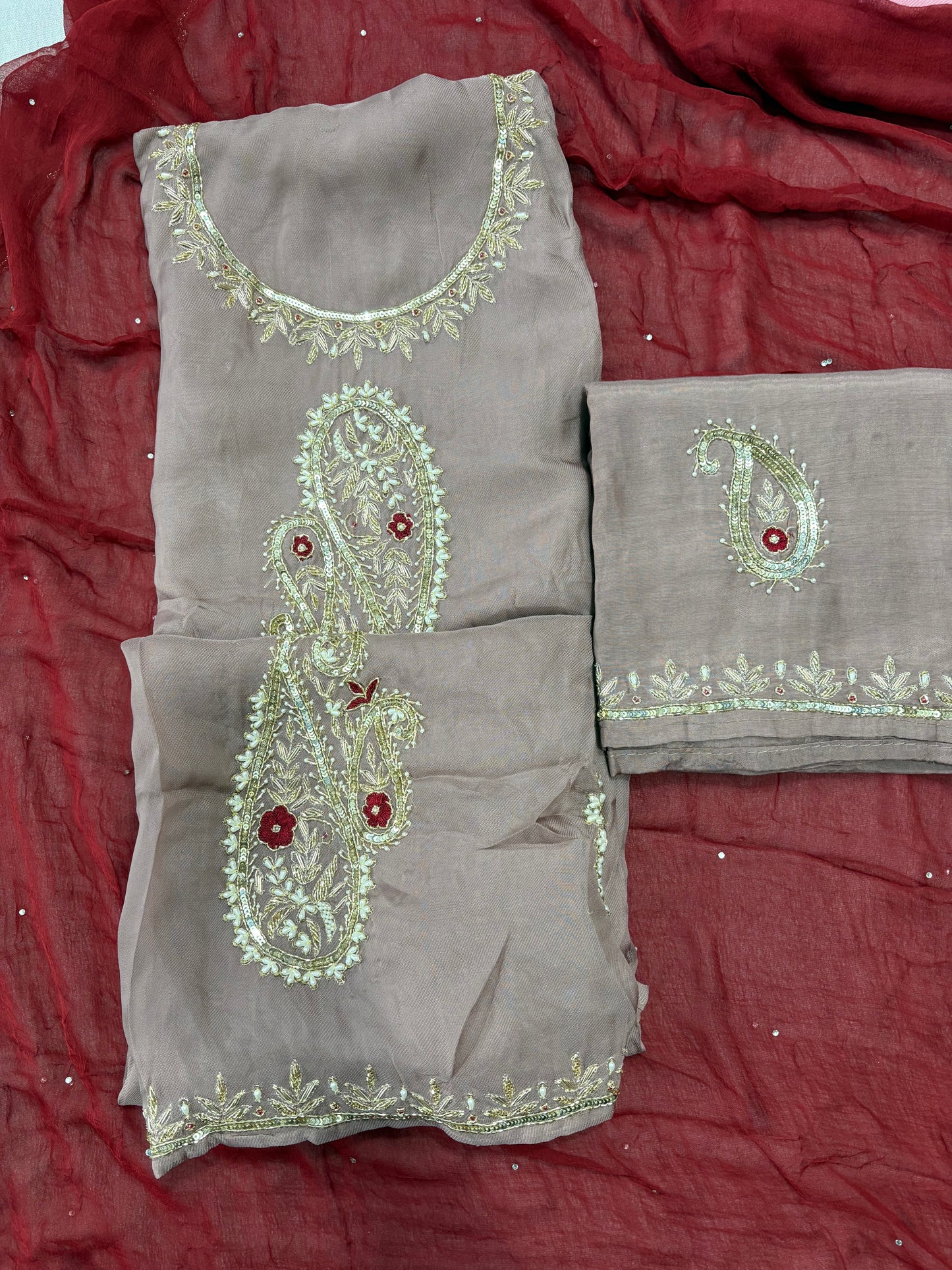 Twill contrast