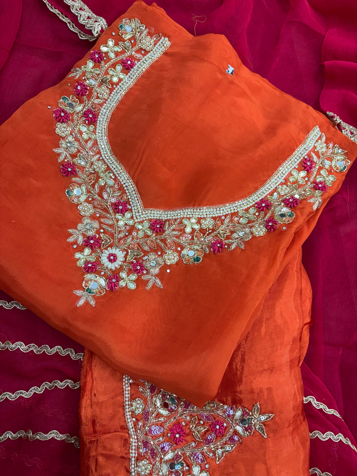 Lily🧡🩷