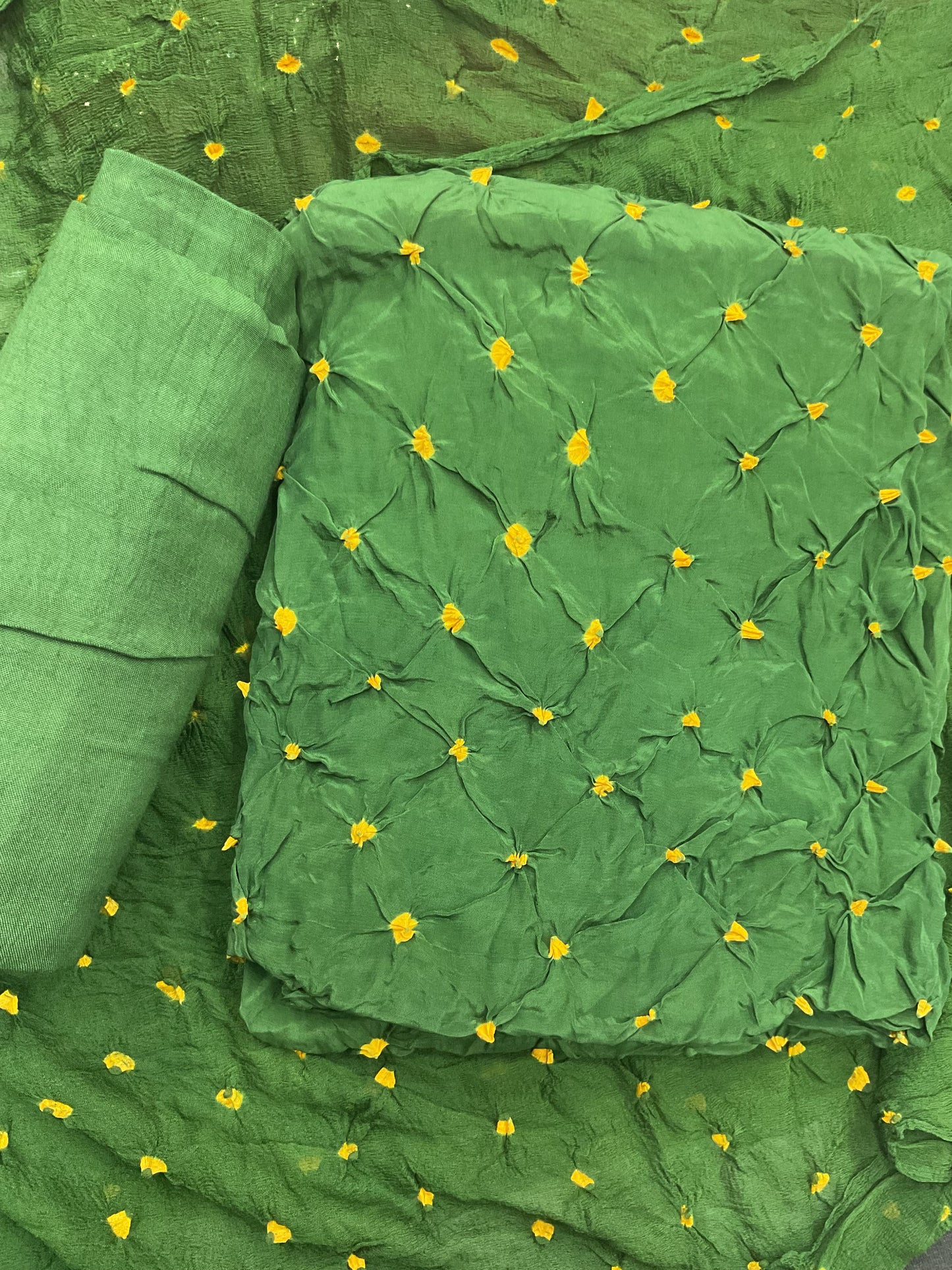 Gaji silk
