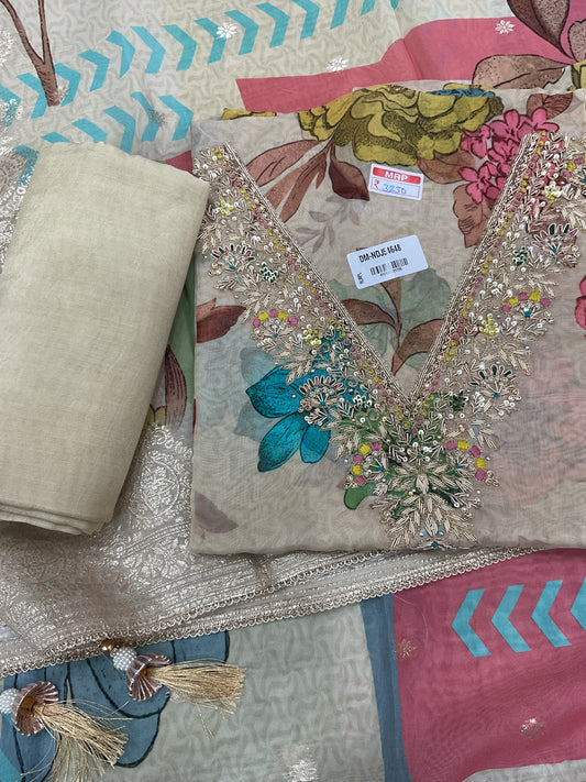 Multi boutique ￼