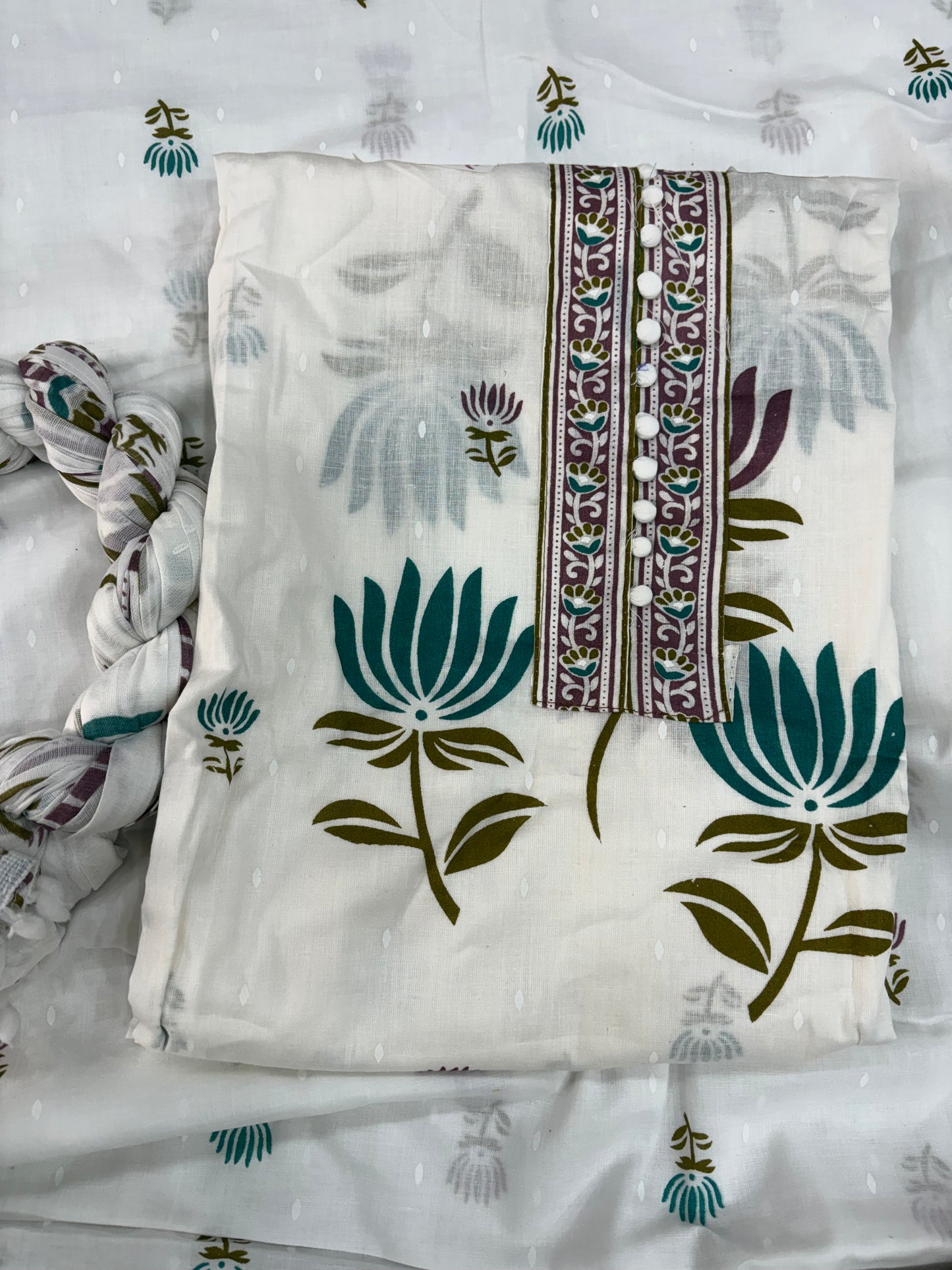 Lotus cotton