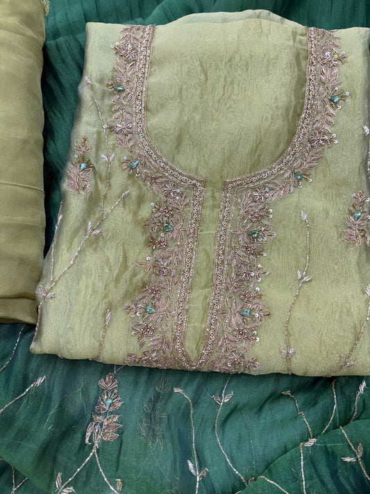 Antique dabka