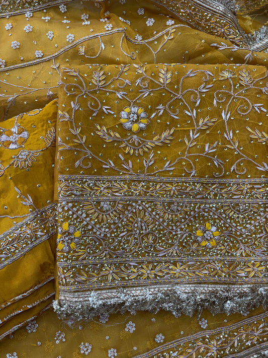 Farrukhabad suit ￼￼