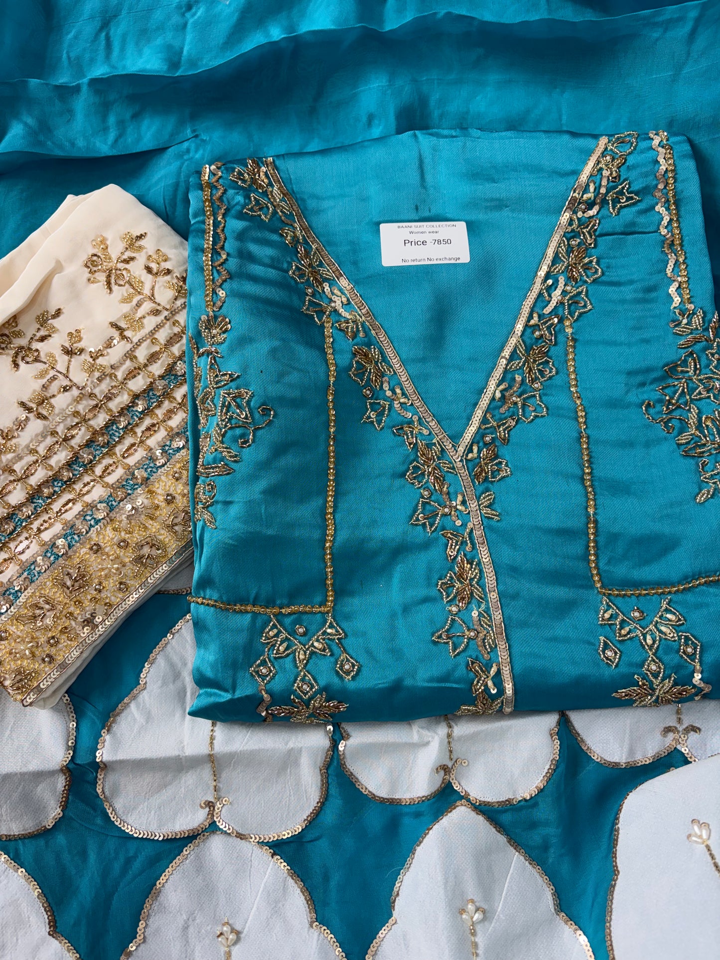 Patch Dupatta 🧣 ￼