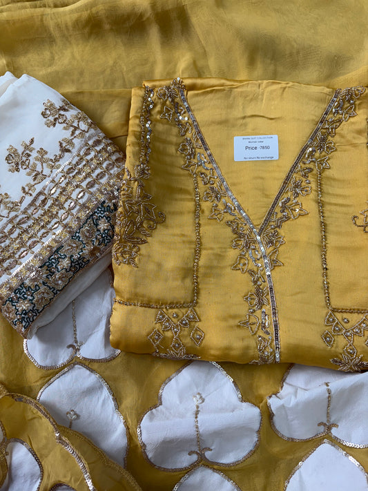 Patch Dupatta 🧣 ￼